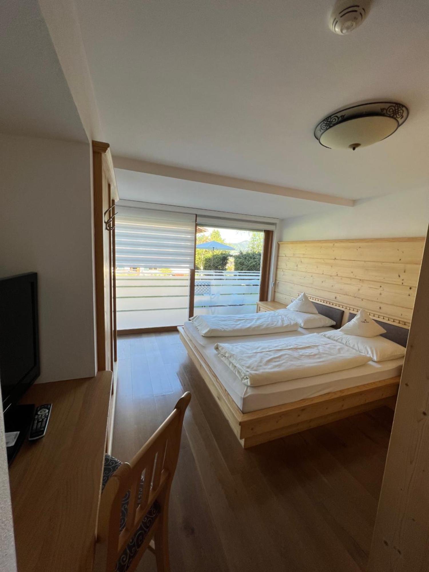 Garni Villa Erna Sëlva Kamer foto